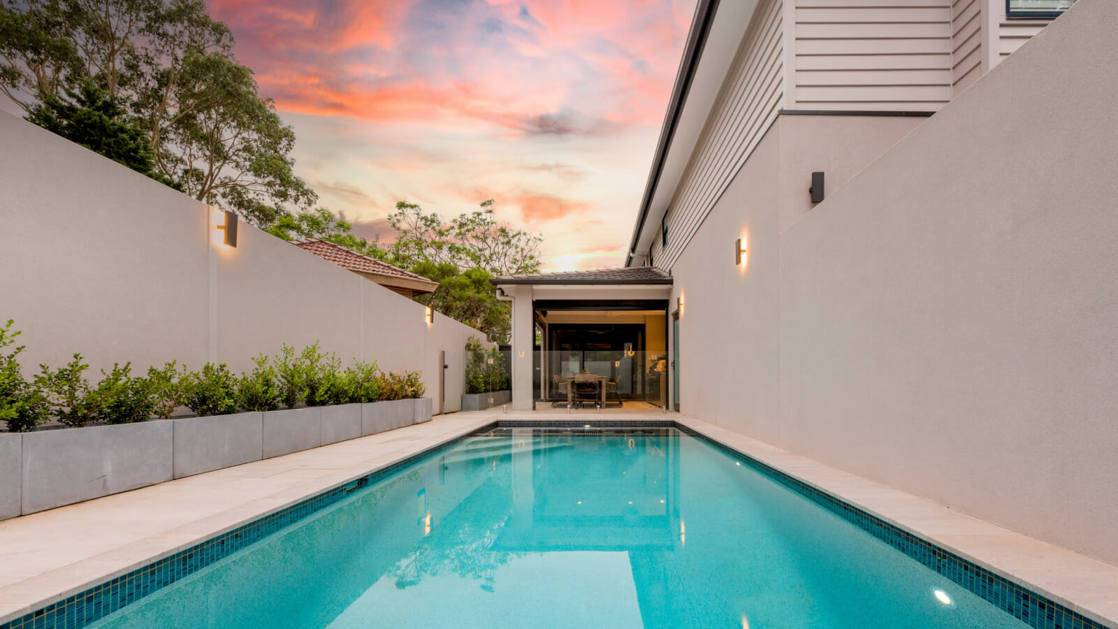 DIY Fence Installation Pros & Cons ModularWalls