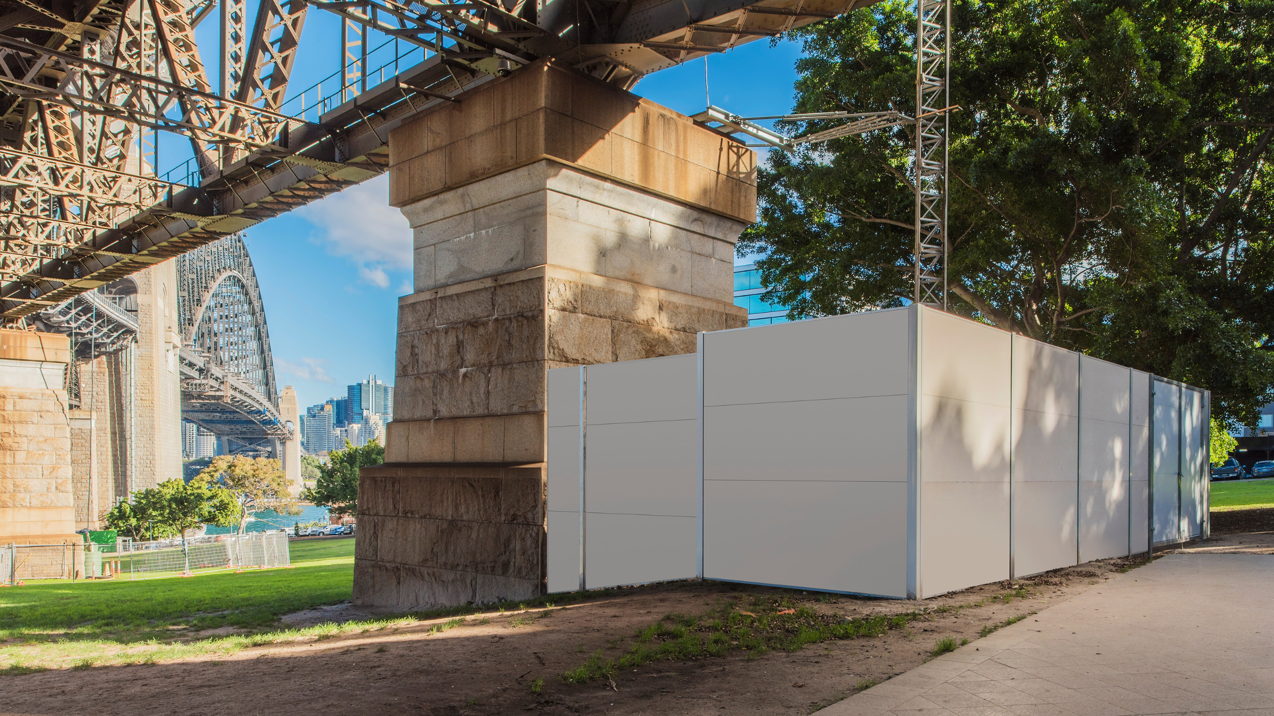 Zero-Impact Temporary Enclosure for Harbour Bridge Work