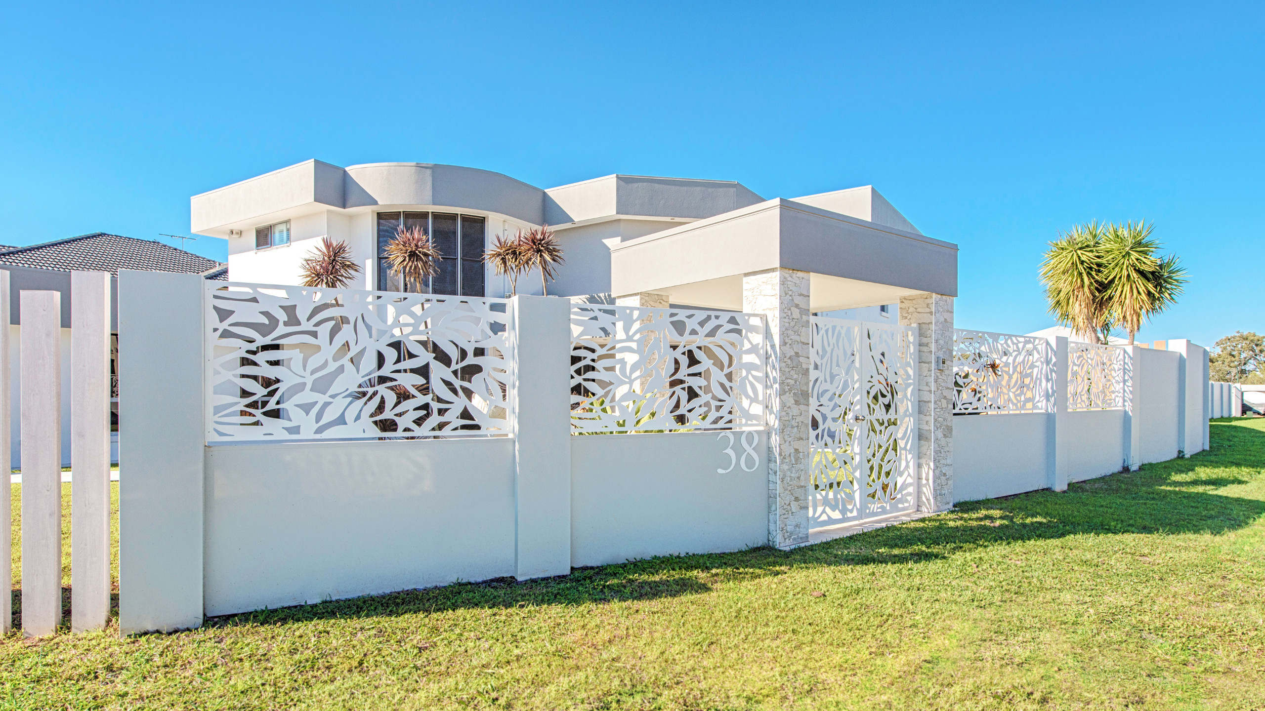 EstateWall Laser cut infills | customise your modular wall | fencing project