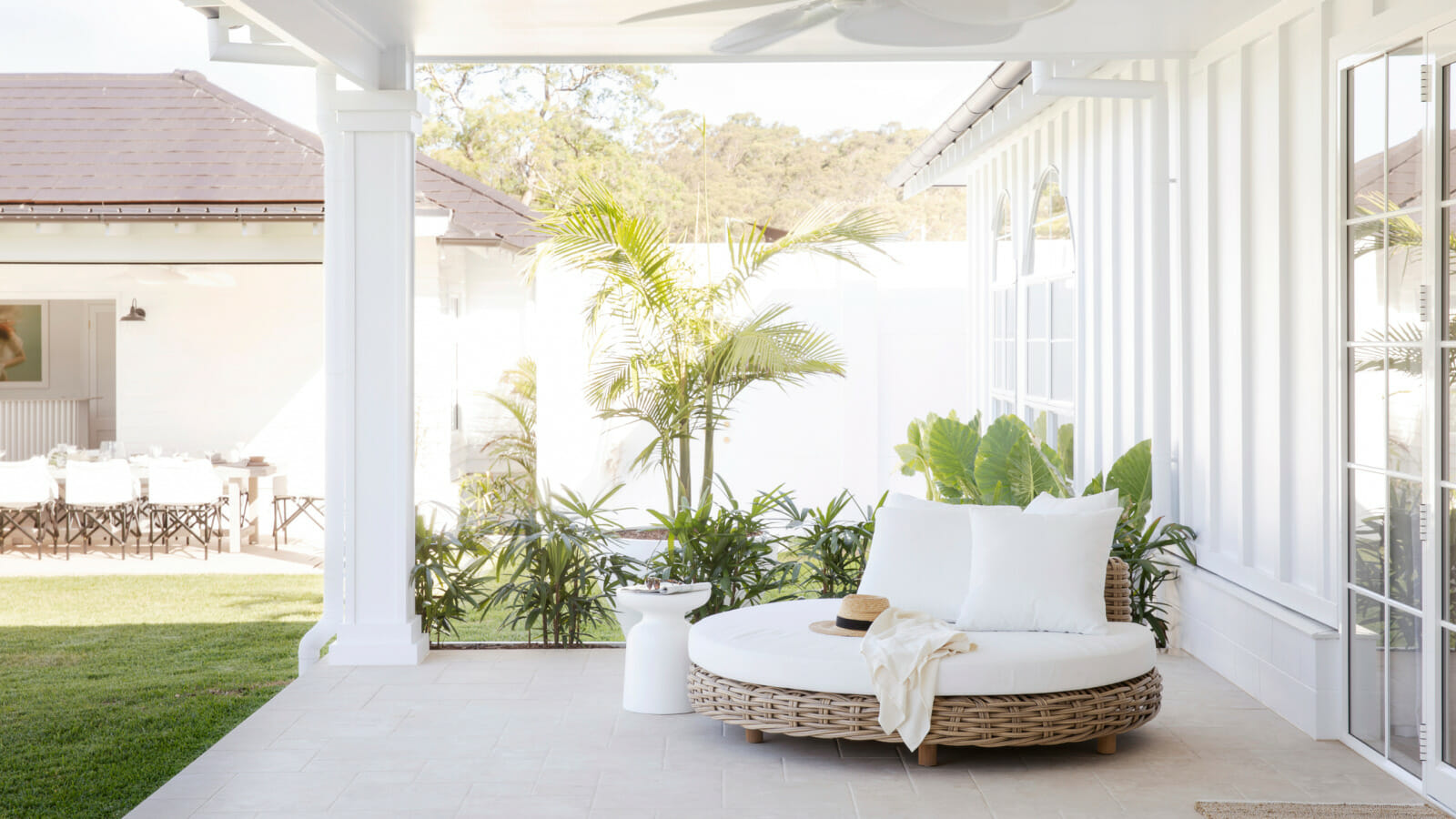 Rattan Outdoor Furniture - Design Trend | ModularWalls