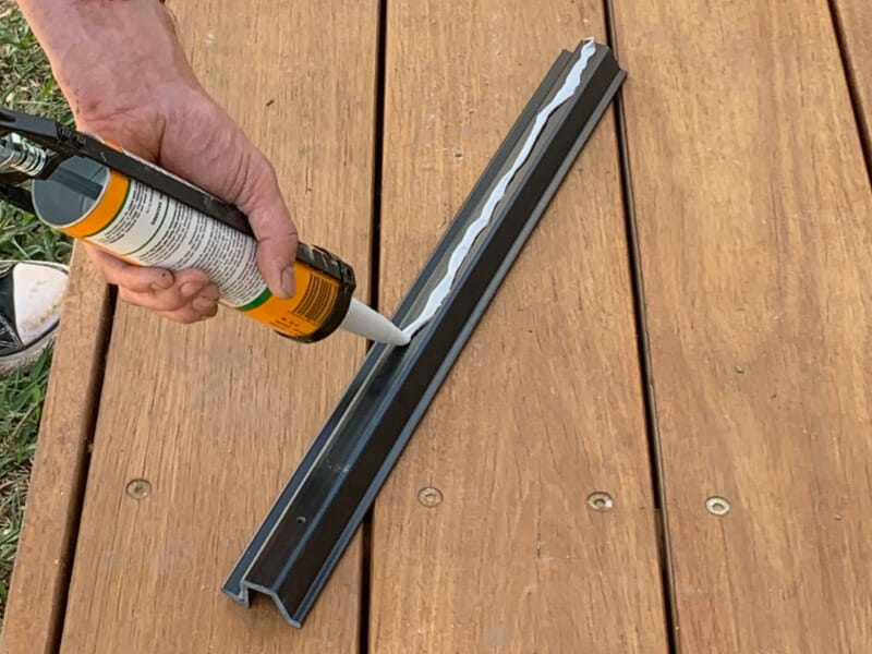 How To Fix Items To Your Modular Fence Panel | ModularWalls