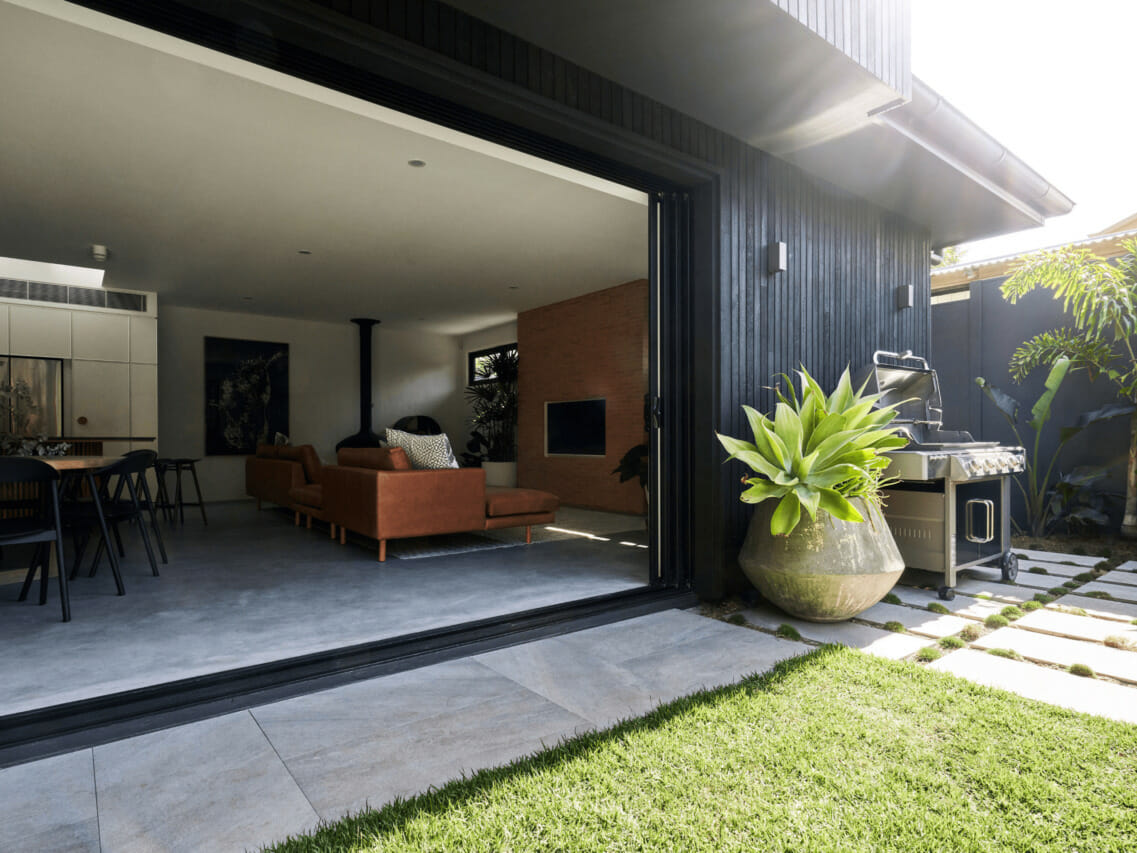 Outdoor Kitchens - Design Trend of the Month | ModularWalls