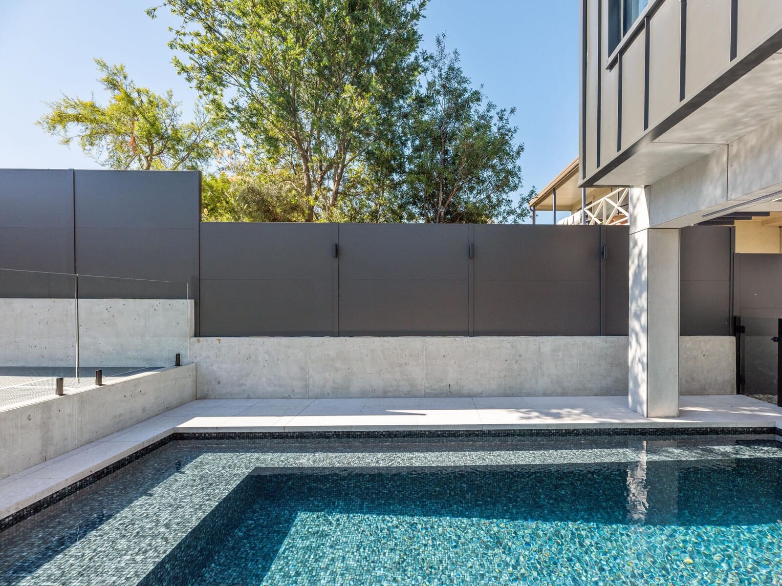 Quiet Luxury Outdoor Ideas | ModularWalls
