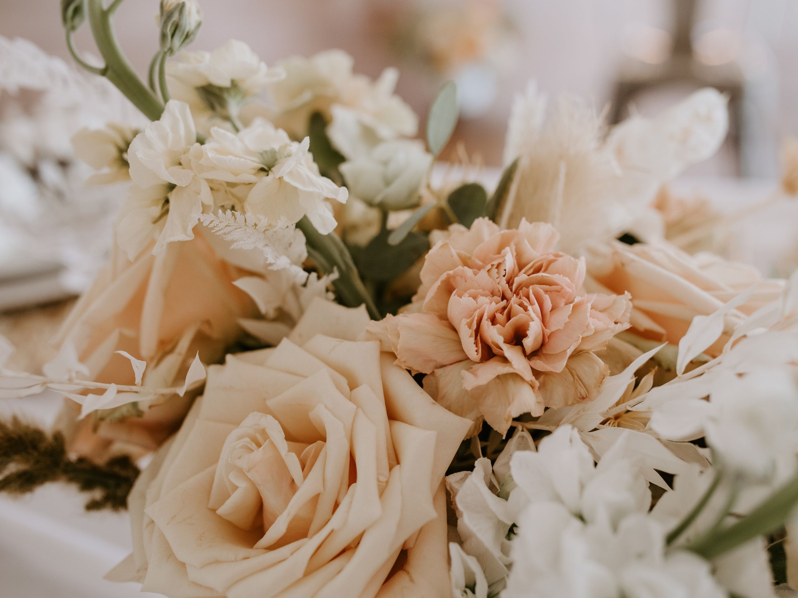 Create a personalised bouquet for Mum this year on Mother's Day