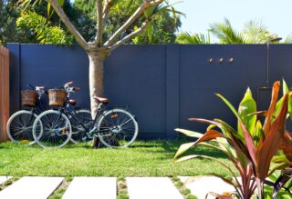 ModularWalls VogueWall feature wall with shower