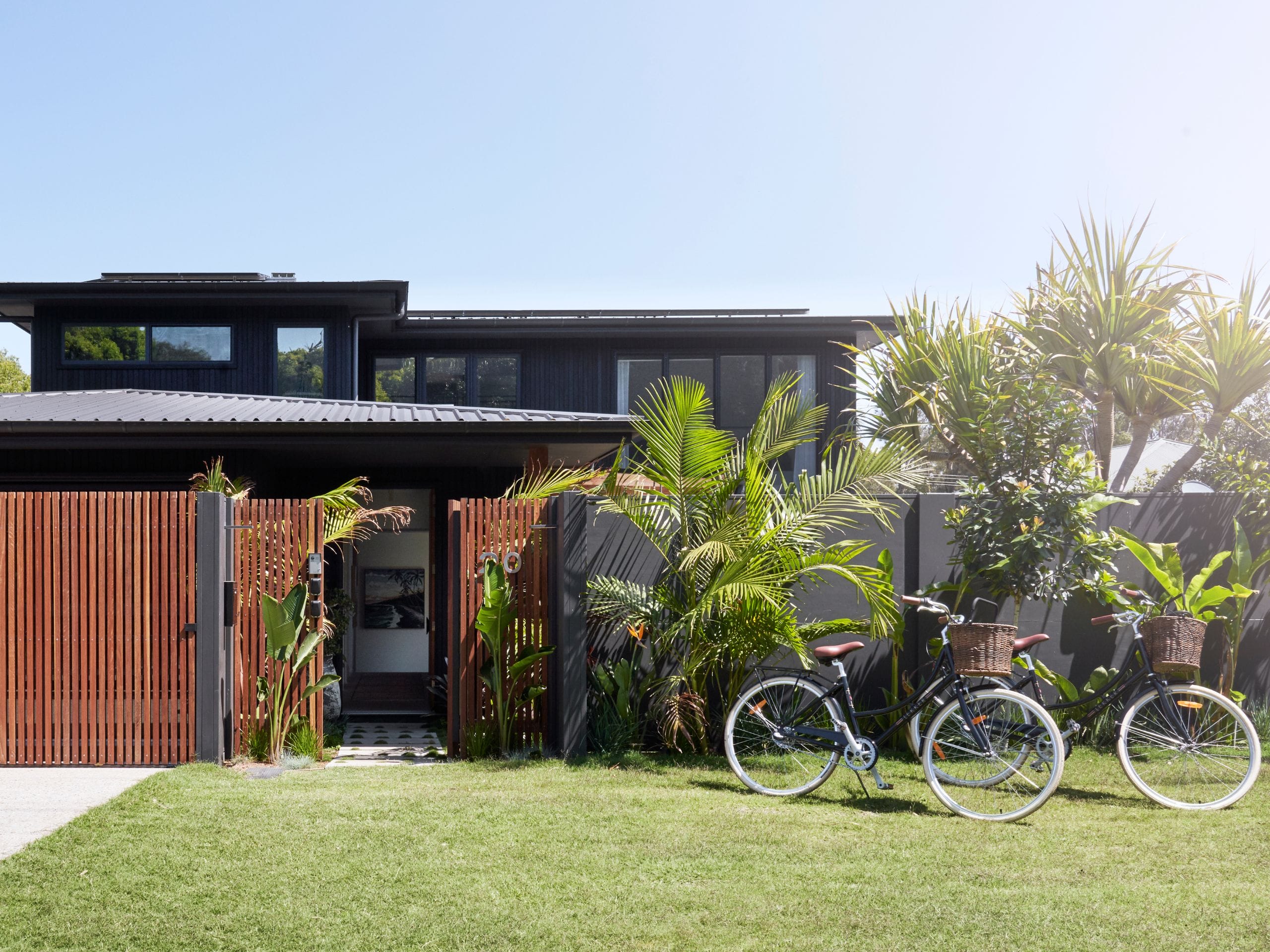 There are a huge range of different premium fence options discover our guide