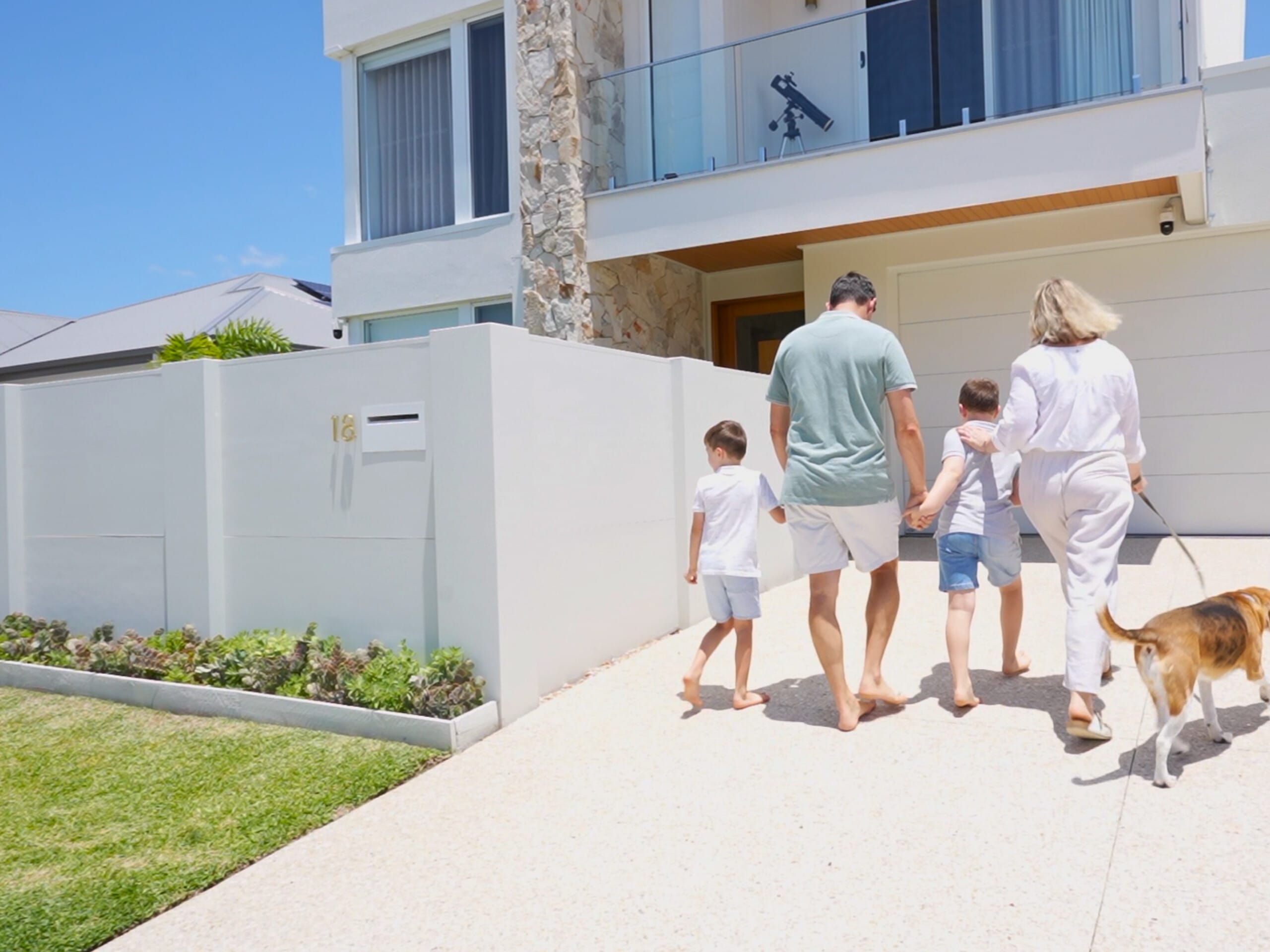 MdoularWalls are a fantastic choice for those seeking privacy and security