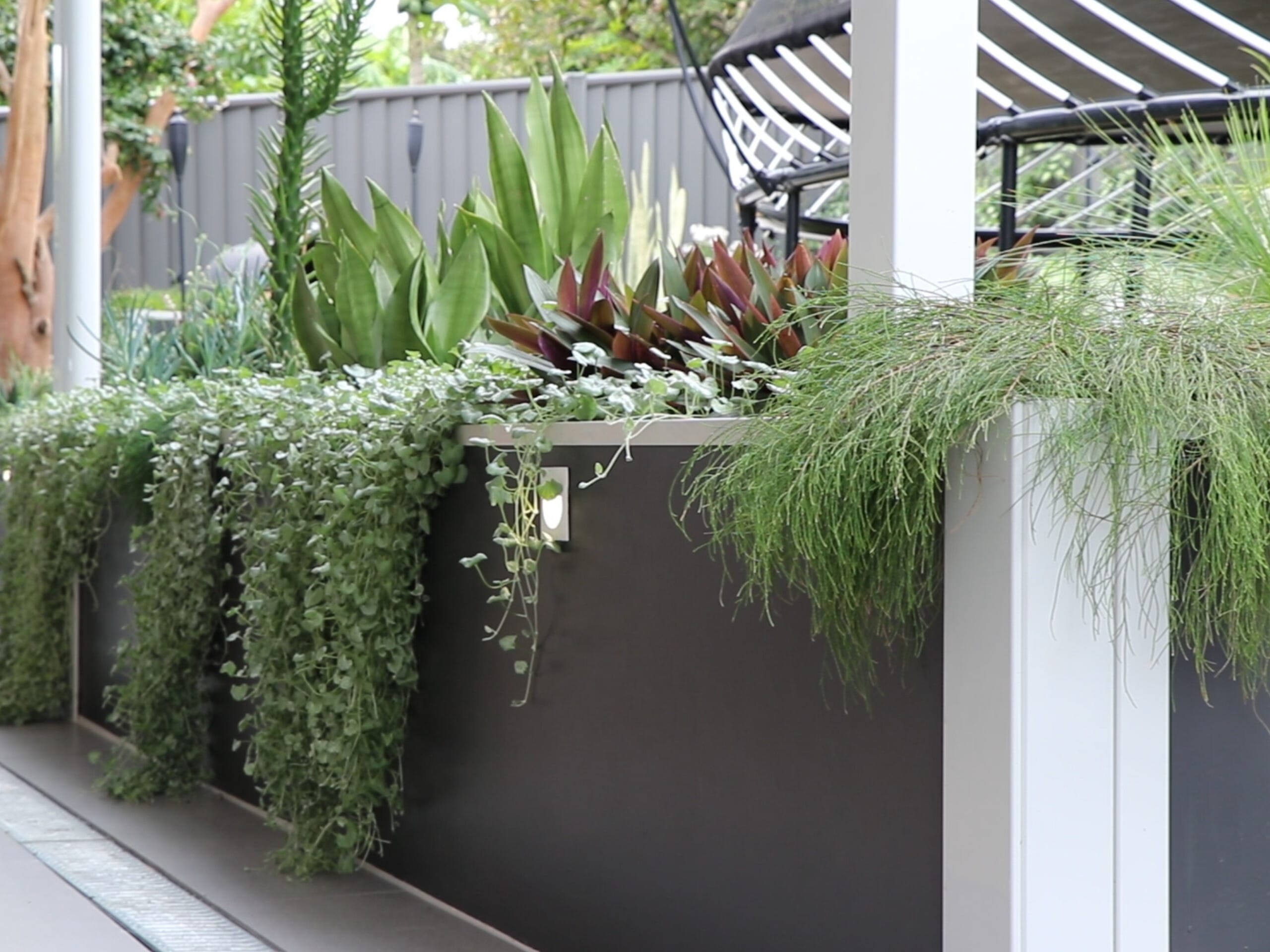 Retaining walls are a stylish addition to landscaping