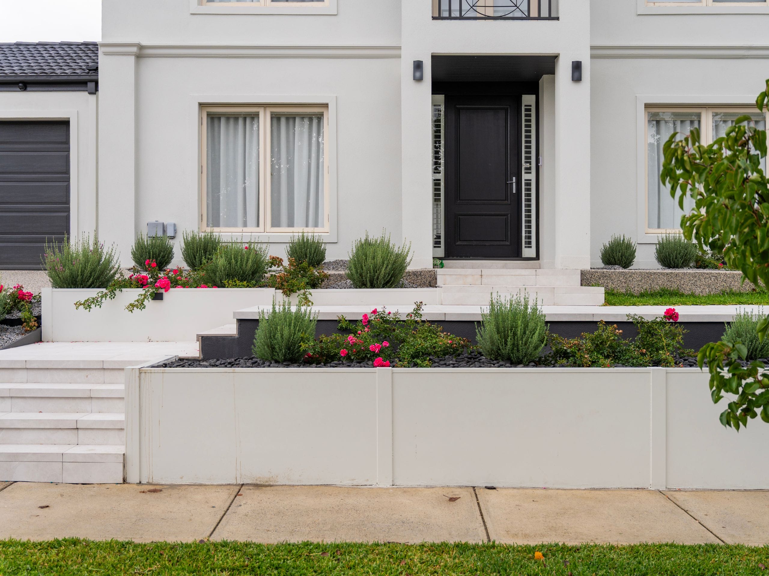 The key to a stylish, functional raised garden bed is about more than what you plant; it's how you build it.