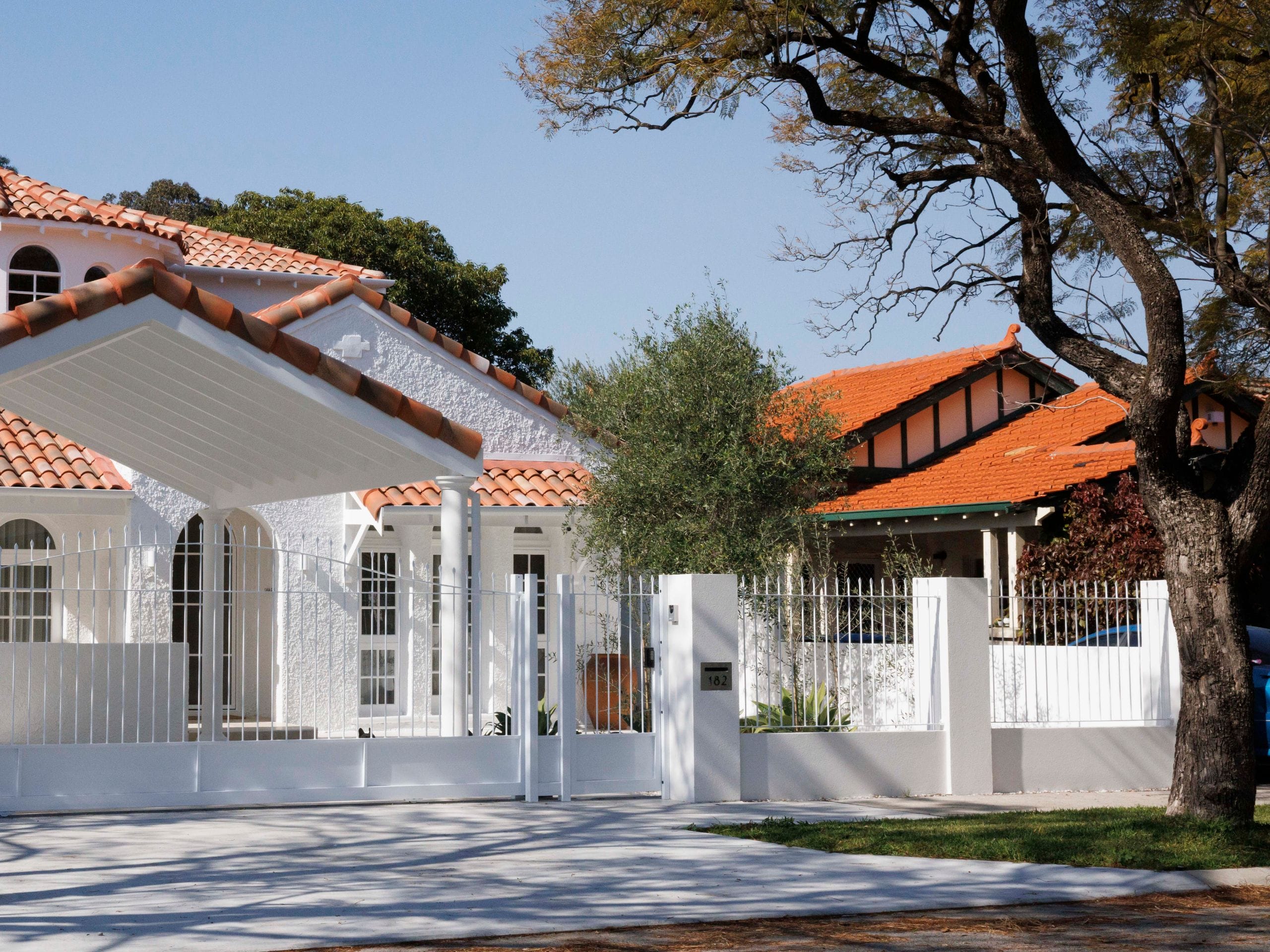 Striking front fences are a key popular fencing idea