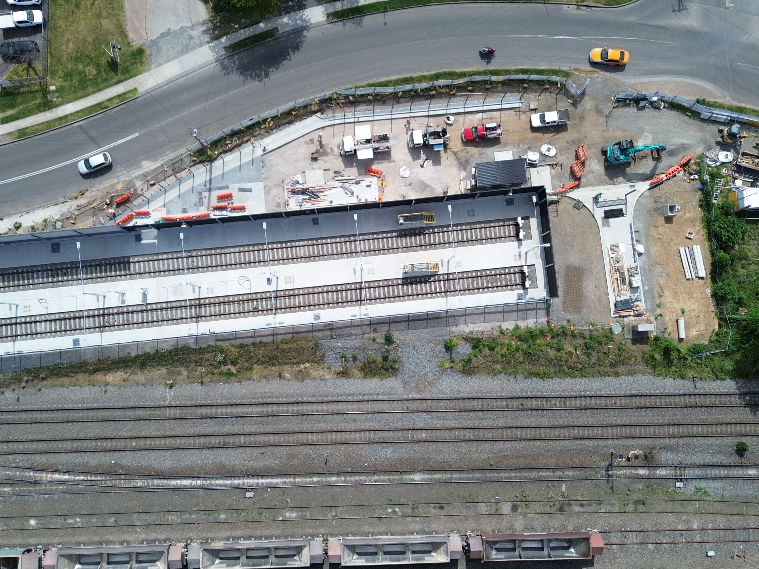 The Moss Vale Stabling Yard Upgrade aimed to enhance accessibility, achieve compliance with the Disability Standards for Accessible Public Transport (DSAPT), and to accommodate the new Regional Rail Fleet, with the help of ModularWalls acoustic wall panels.