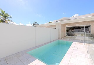 SlimWall dividing wall for duplex