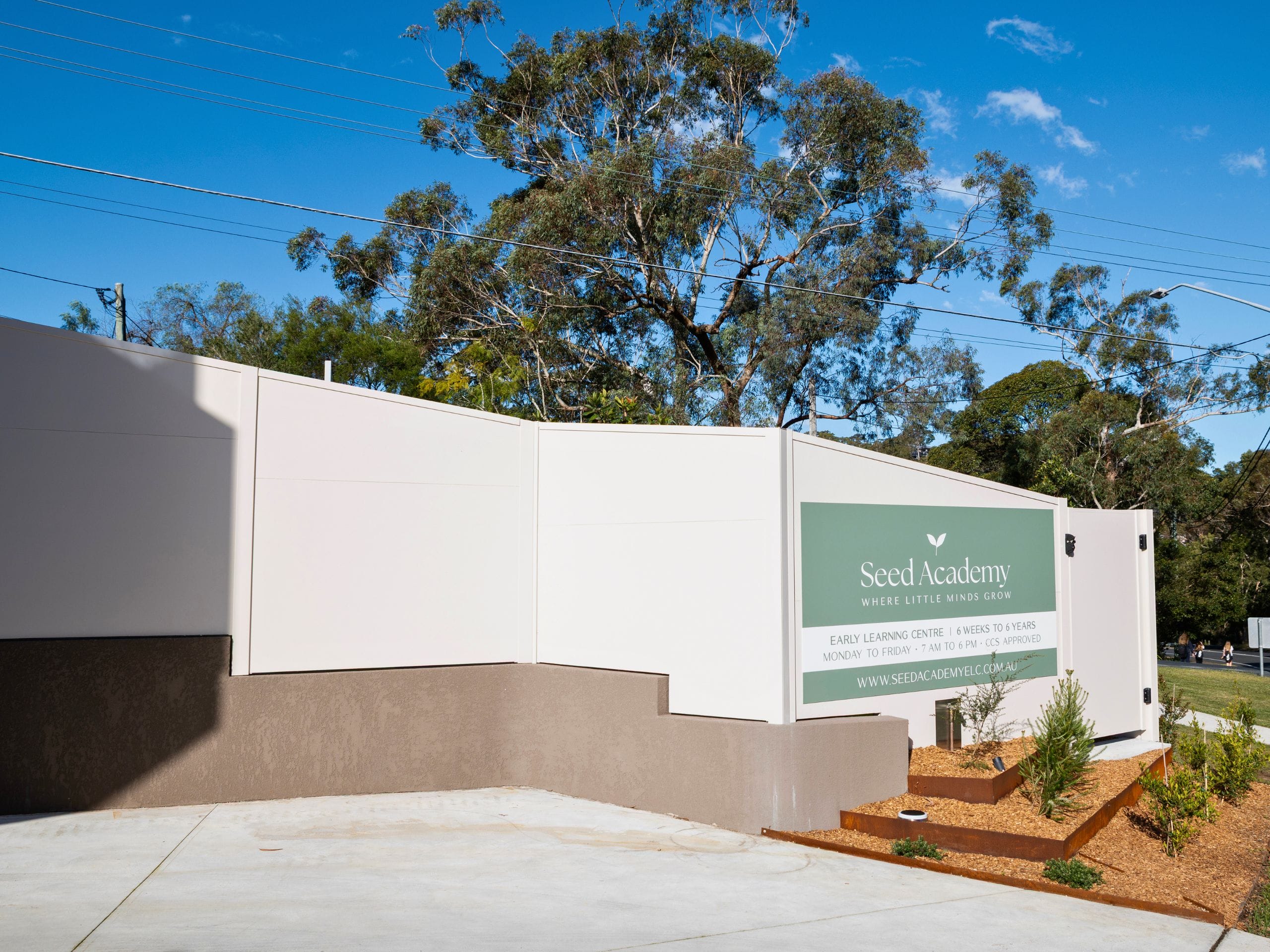 Seed Academy ELC was developed on a battleaxe-shaped block on a busy street, with the building and outdoor play areas arranged to maximise the available space.